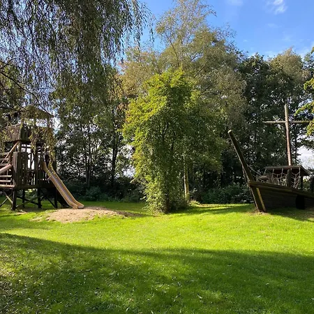 Homes By The In The Geesthof Park, Hechthausen